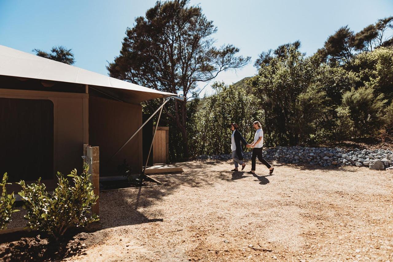 Drift Off Grid Luxury Eco Glamping Hotel Tarakohe Exterior foto